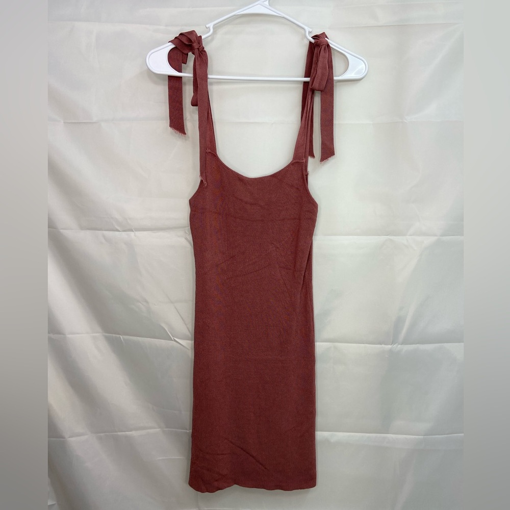 EUC Urban Outfitters women’s‎ copper brown stretch tie strap ribbed mini dress S